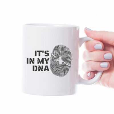 it's in my dna canoe personalizirana šalica s porukom (kopiraj)